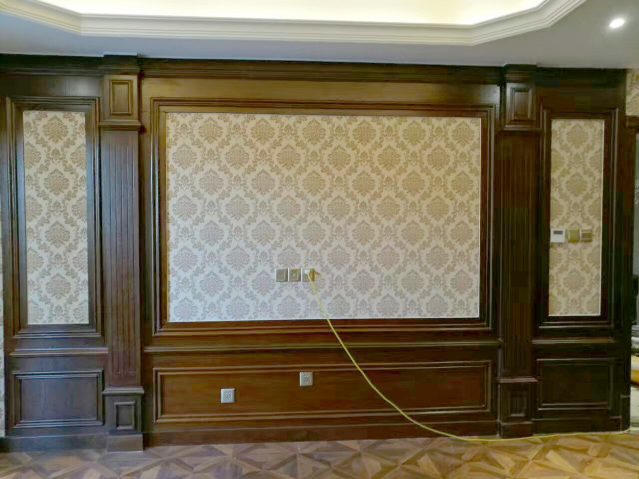 �o(h��)����